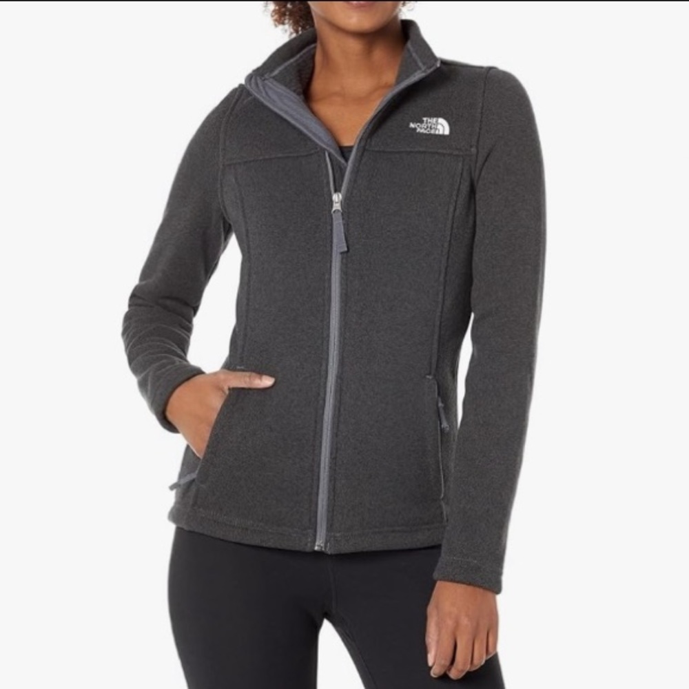 NWT The North Face Womens Magy sweater fleece